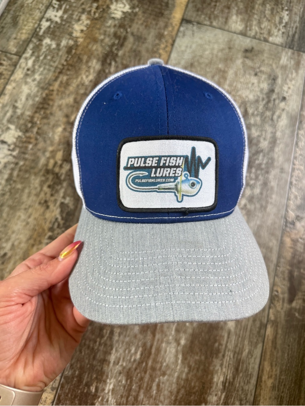 2 for $20 sale: Pulse fish lures trucker fishing hat - blue and white adjustable